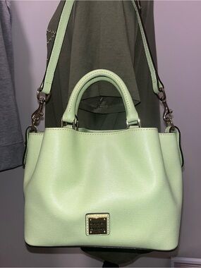 NWOT Dooney & Bourke Mini Barlow Bag